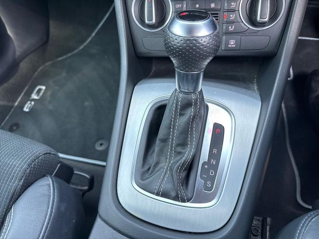 AUDI Q3 Photo 32
