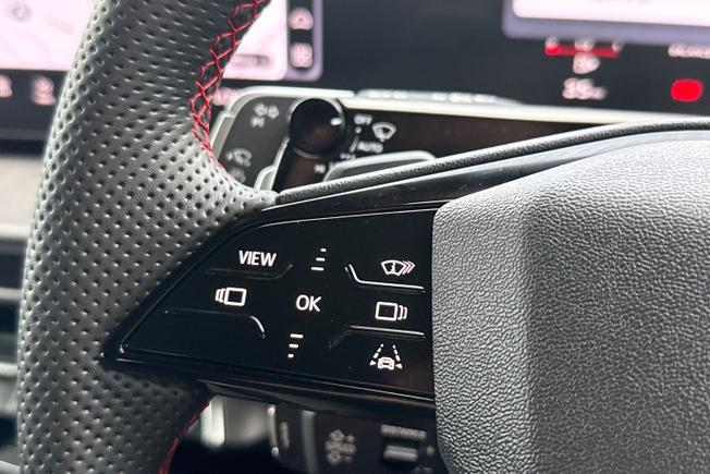 Audi Q3 Photo 16