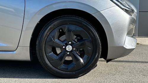 Suzuki SWIFT Photo autoimg-3d5e4328fdea4cafae323315a002563278dcafcb.jpg