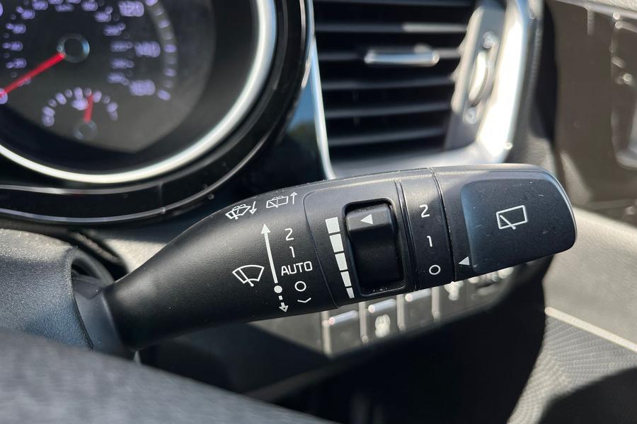 Kia PRO CEED Photo autoimg-3d6180c0ddd9b616073b78e08ec441b1d33ce6d7.jpg