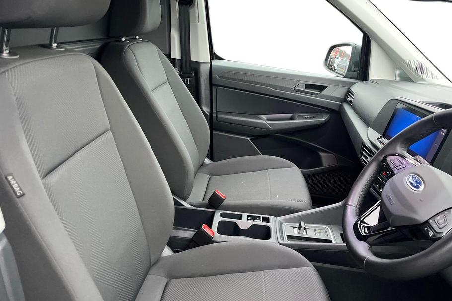 Used FORD TRANSIT CONNECT WT25NDF 11