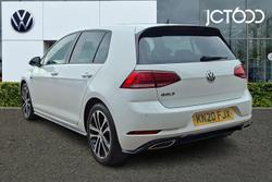 VOLKSWAGEN Golf Photo 3