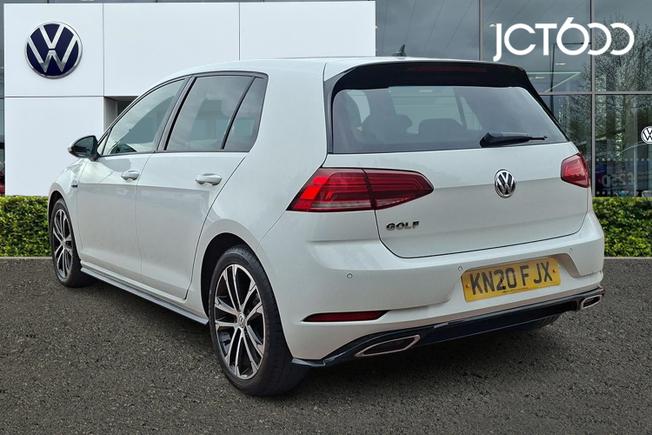 VOLKSWAGEN Golf Photo 3