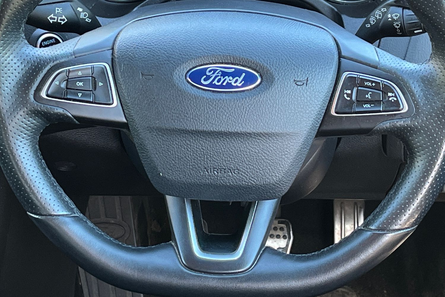 Ford Focus Photo 11