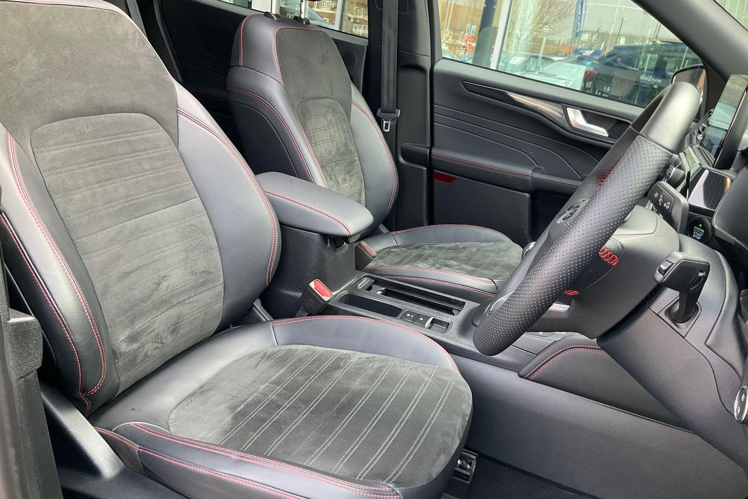 Ford Kuga Photo 16