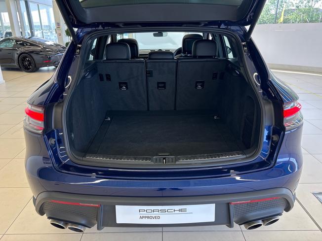 PORSCHE Macan Photo 19