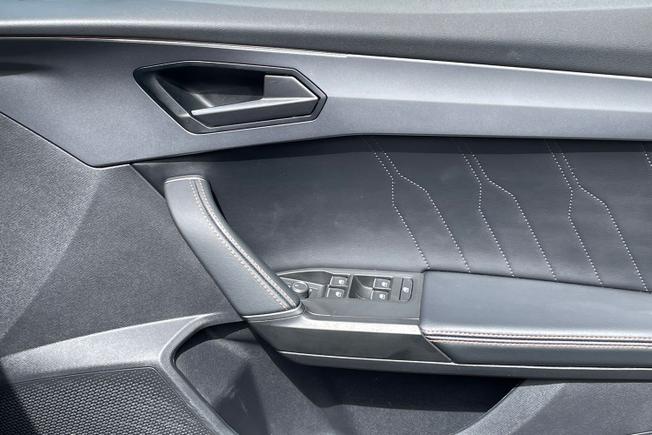 CUPRA Formentor Photo 23