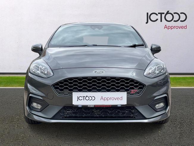 FORD Fiesta Photo 8