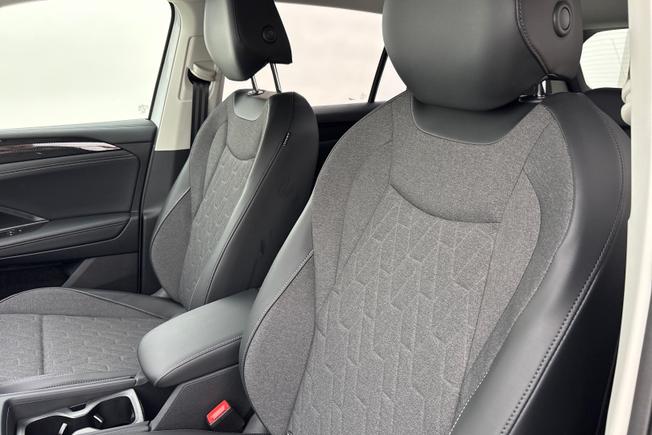 VOLKSWAGEN Tiguan Photo 29