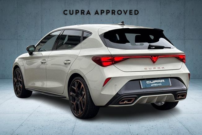 CUPRA Leon Photo 3