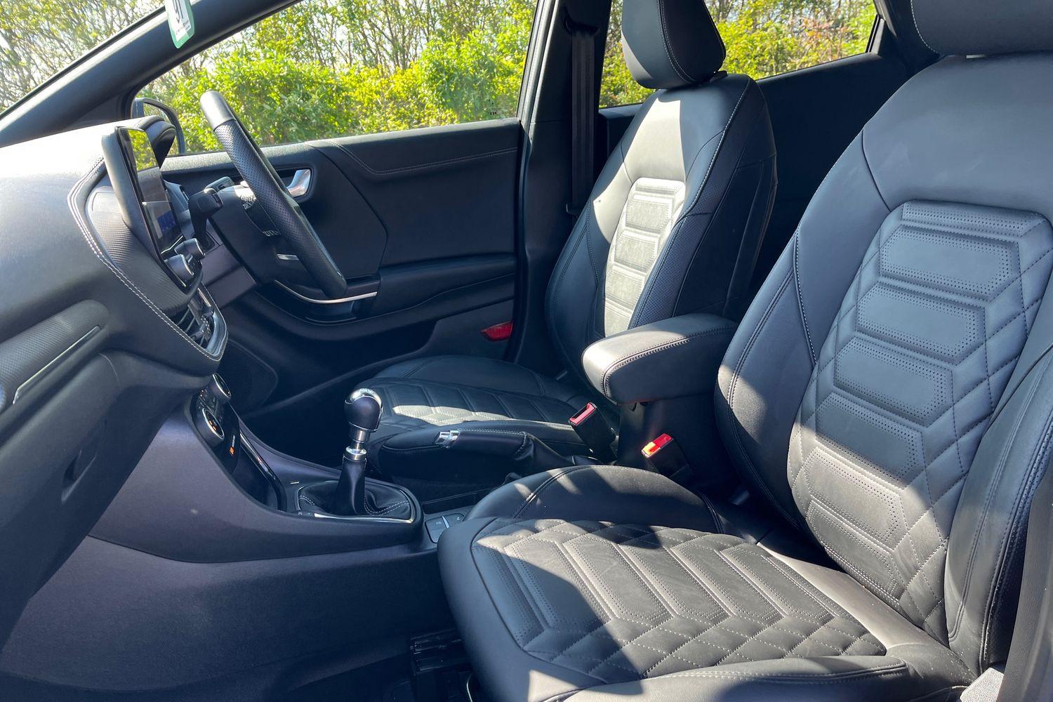 Ford PUMA Photo 18