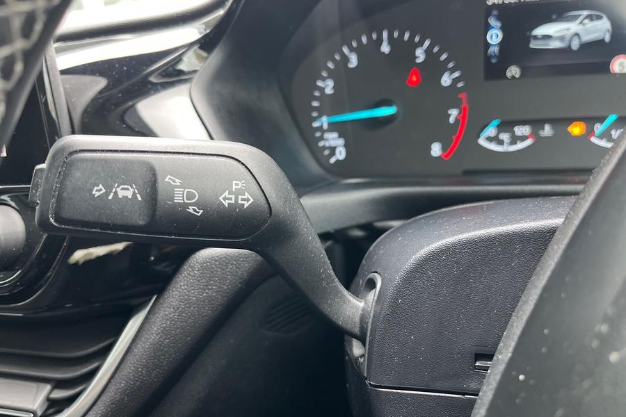 Ford Fiesta Photo autoimg-3d7a8493014c62d39db9efe074ab6b14315d8410.jpg