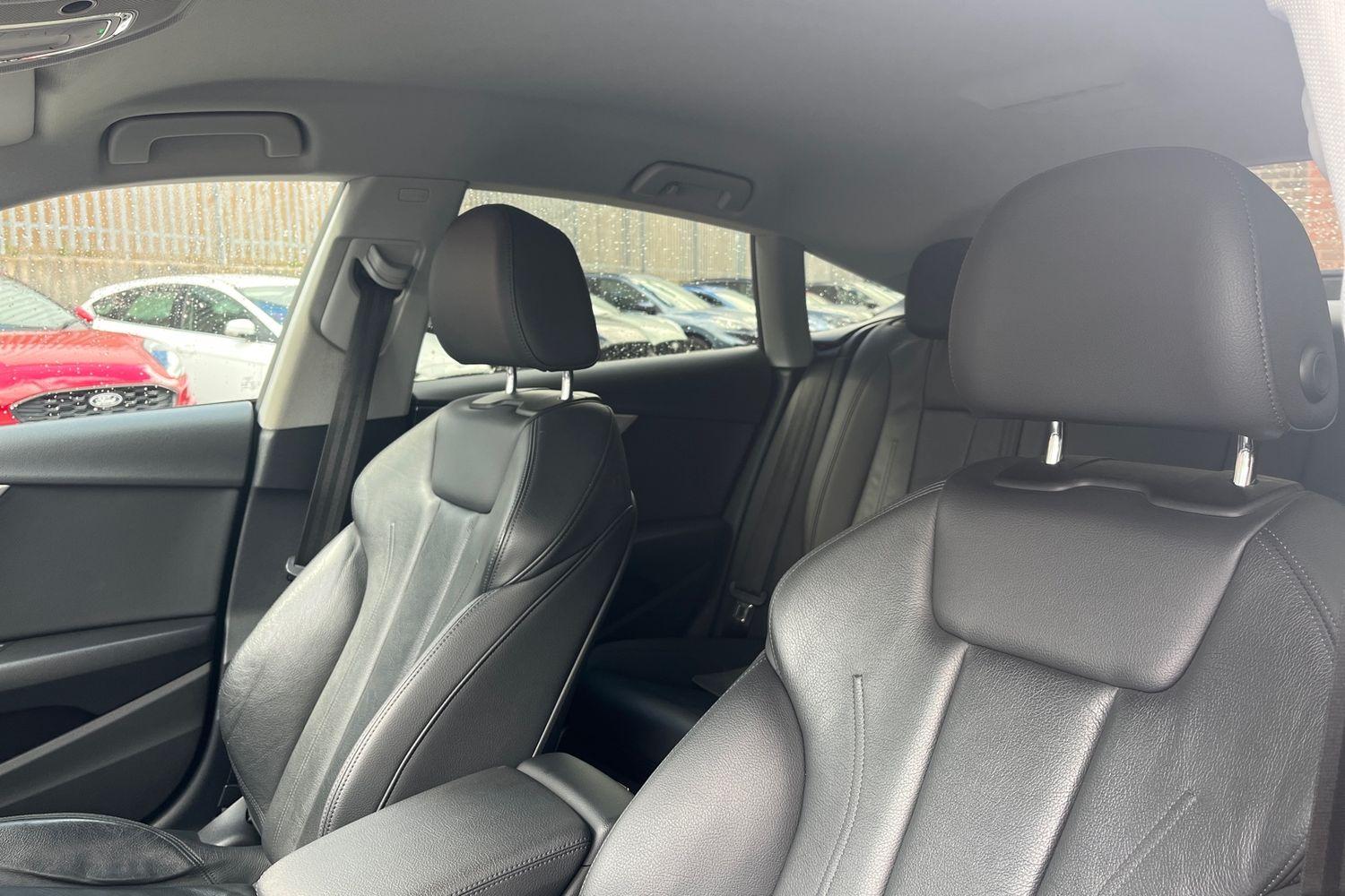 Audi A5 Photo 18