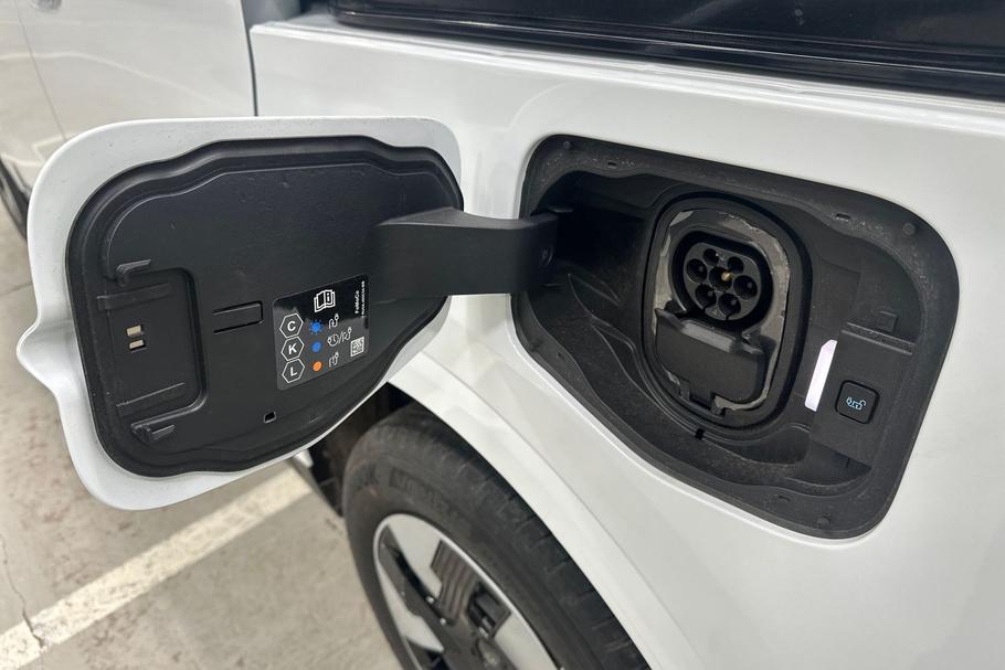 Used Ford E-TRANSIT COURIER LL75OWZ 21