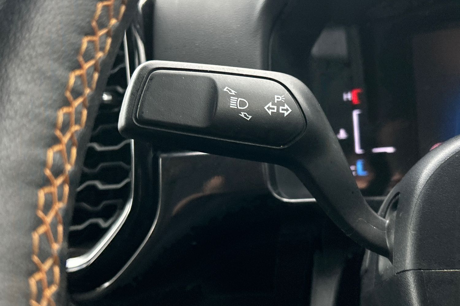 Ford RANGER Photo 36