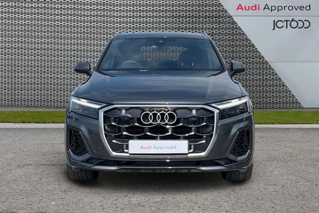 Audi Q7 Photo 8