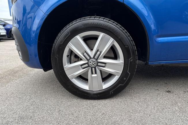 VOLKSWAGEN Transporter Photo 21
