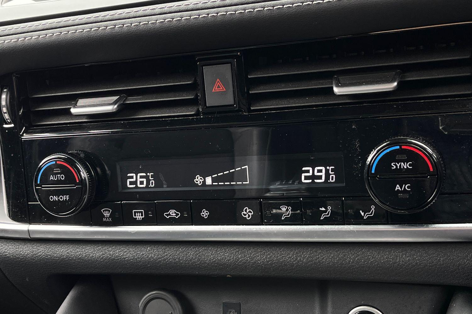 Nissan Qashqai Photo 31