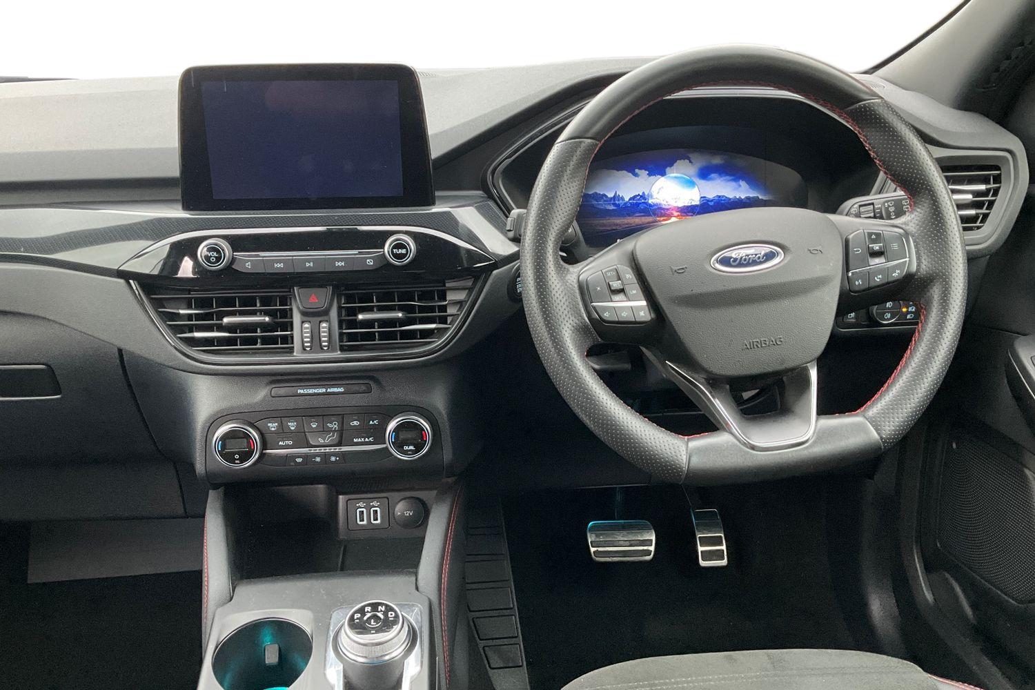 Ford KUGA Photo 10
