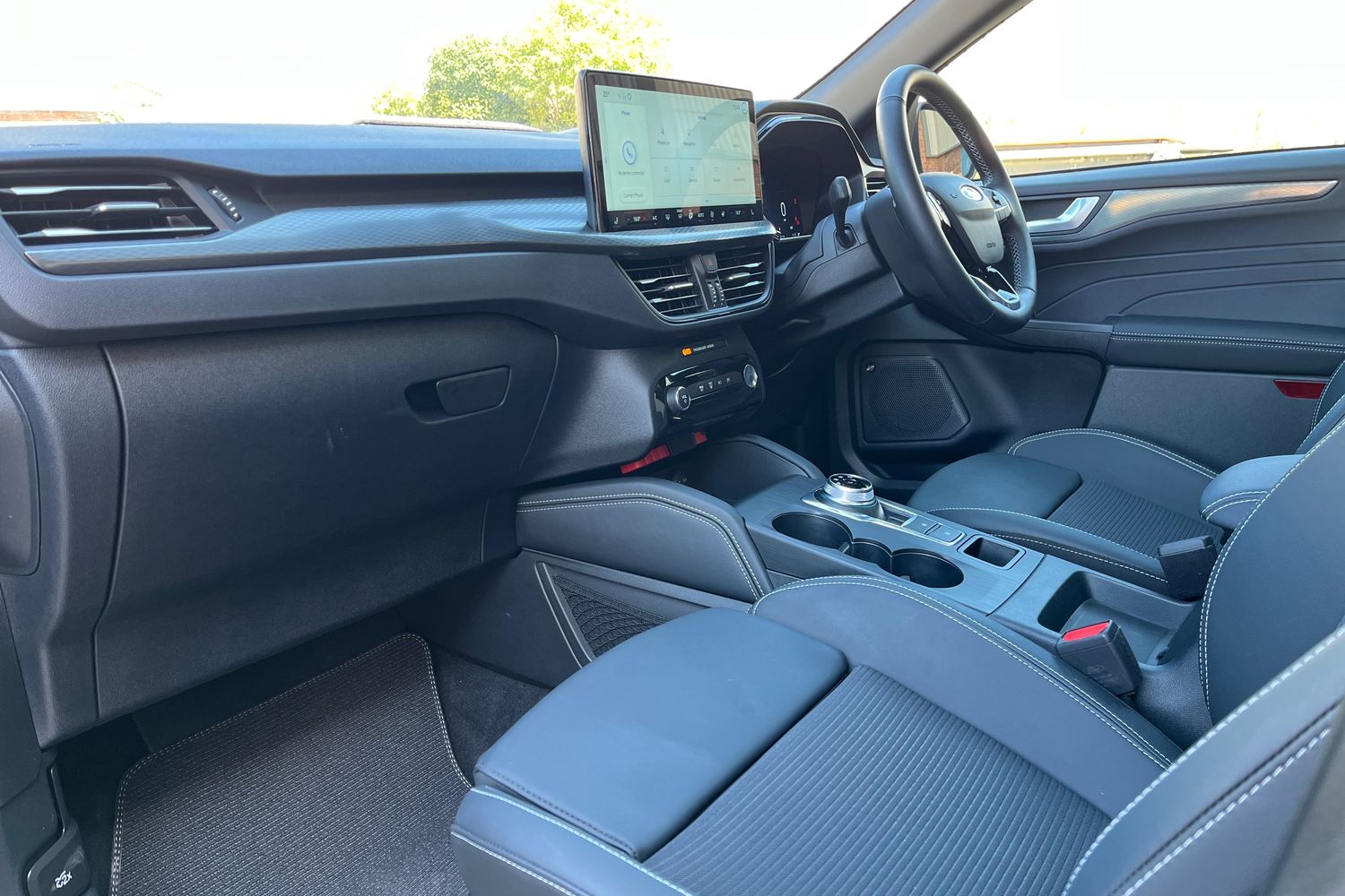 Ford KUGA Photo 17