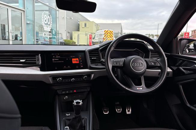 Audi A1 Photo 36