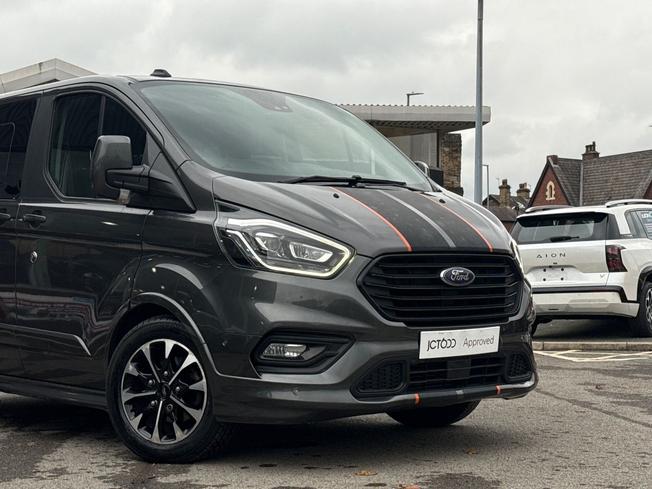 FORD Tourneo Custom Photo 24