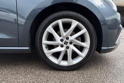 SEAT Ibiza Photo 5