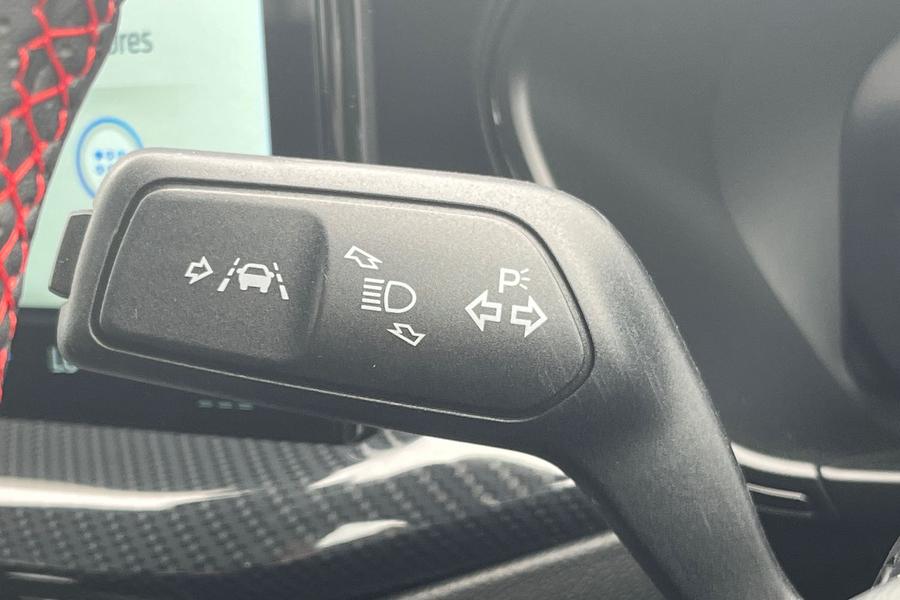Ford FOCUS Photo autoimg-3da6702694a3787cd0a345319a53567324d12aee.jpg