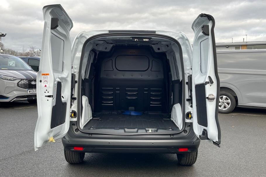 Used FORD E-TRANSIT COURIER YO75HFT 7