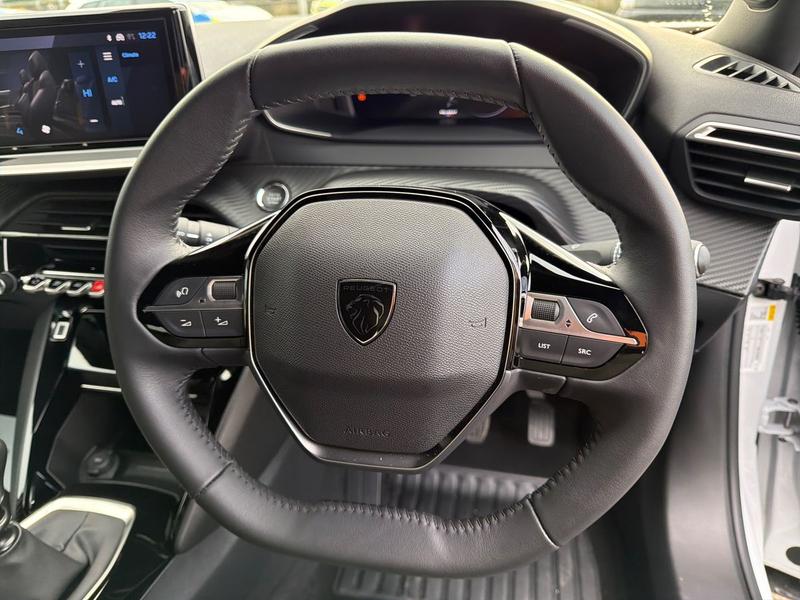 Used Peugeot 2008 LS24WEX 32