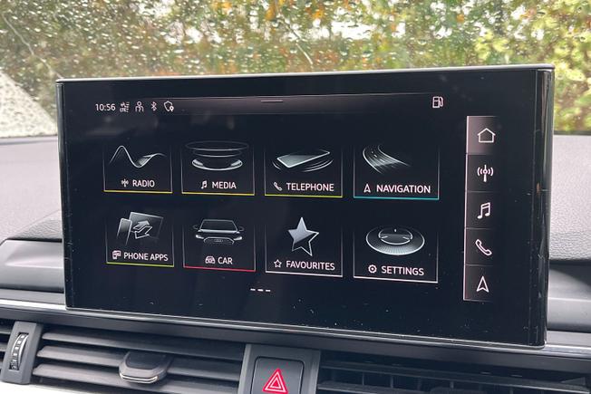 Audi A4 Allroad Photo 14