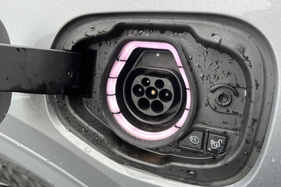 Ford KUGA Photo autoimg-3db8384a54a50f26f16aba54feb9db30078f4b75.jpg