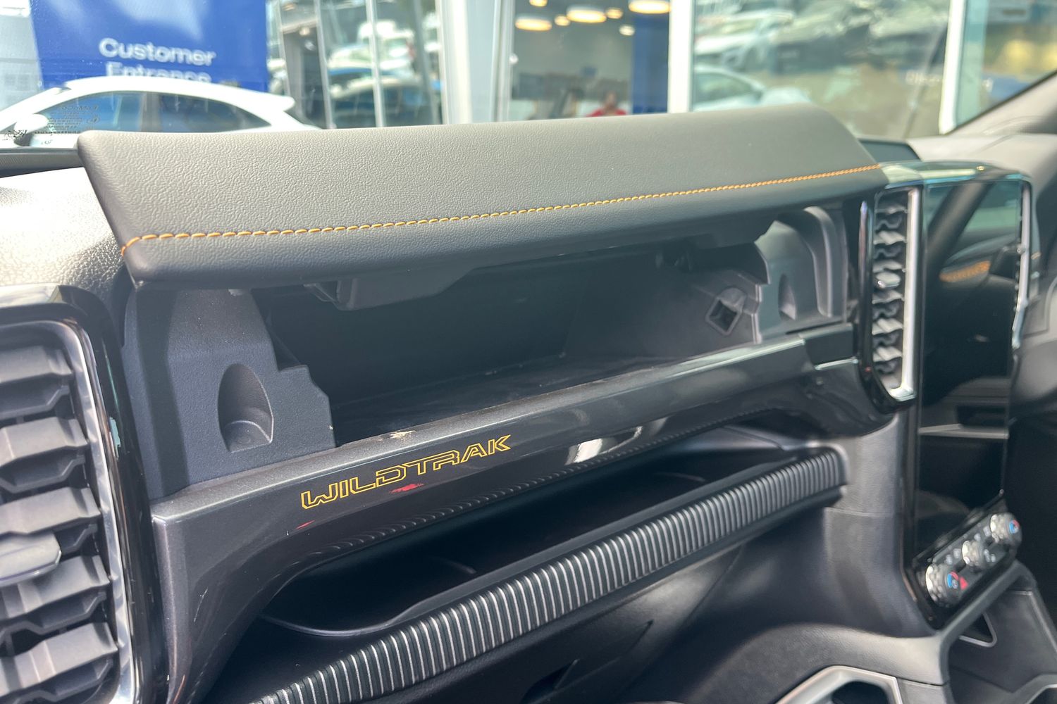 Ford RANGER Photo 27