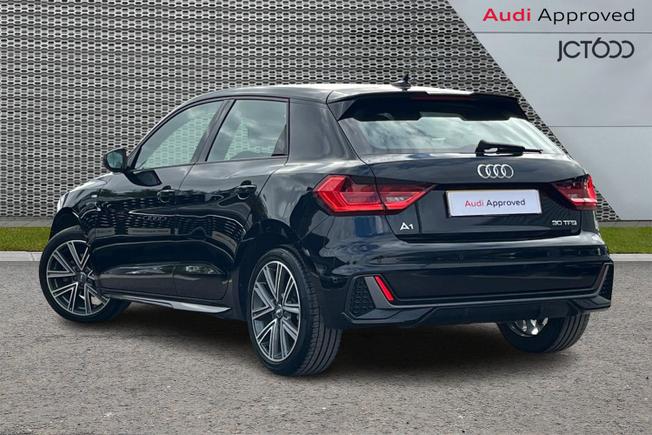 AUDI A1 Photo 3