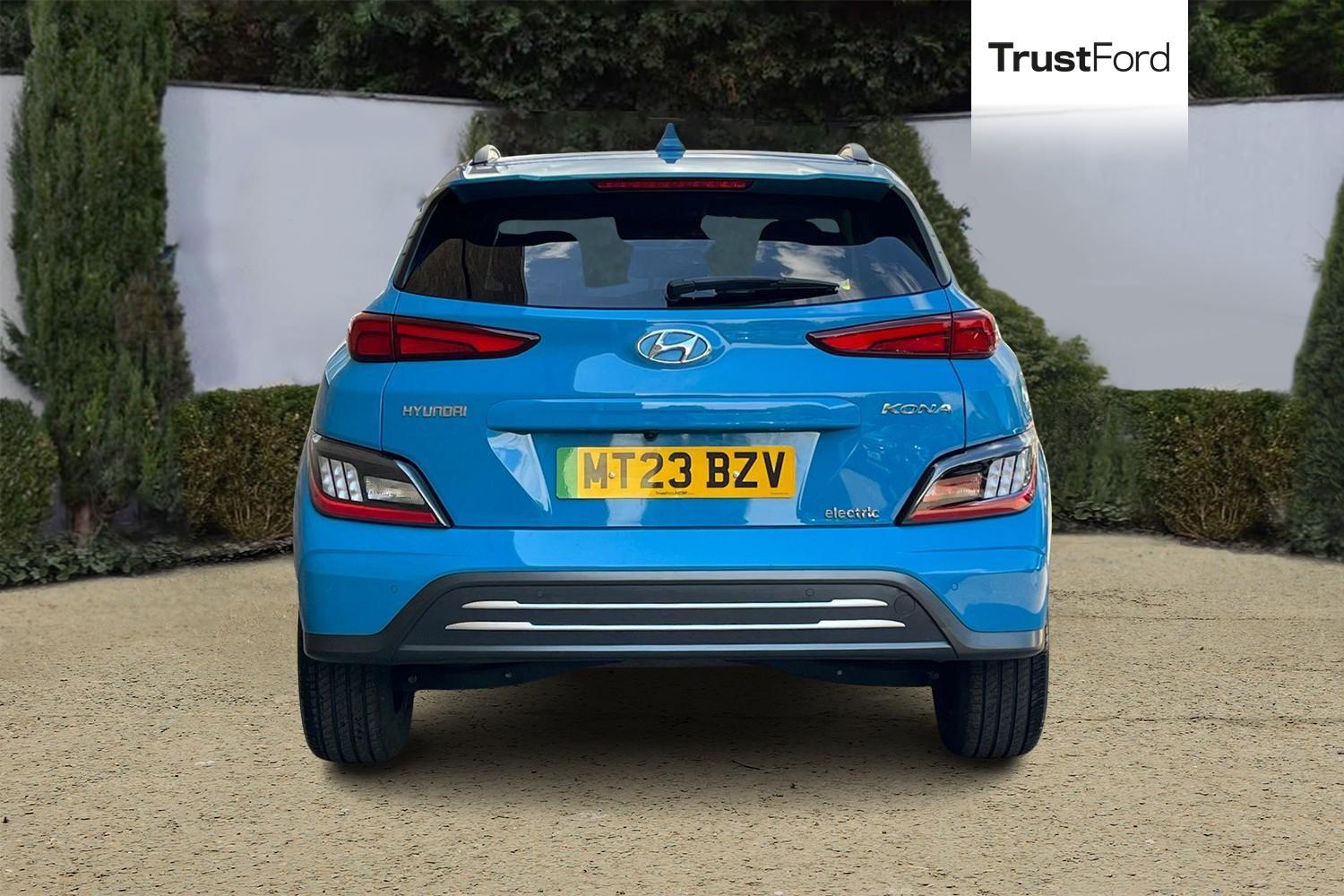 Hyundai KONA Photo 6