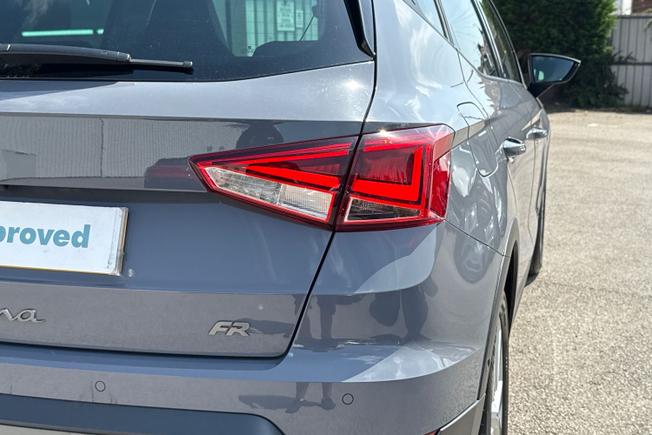 SEAT Arona Photo 18