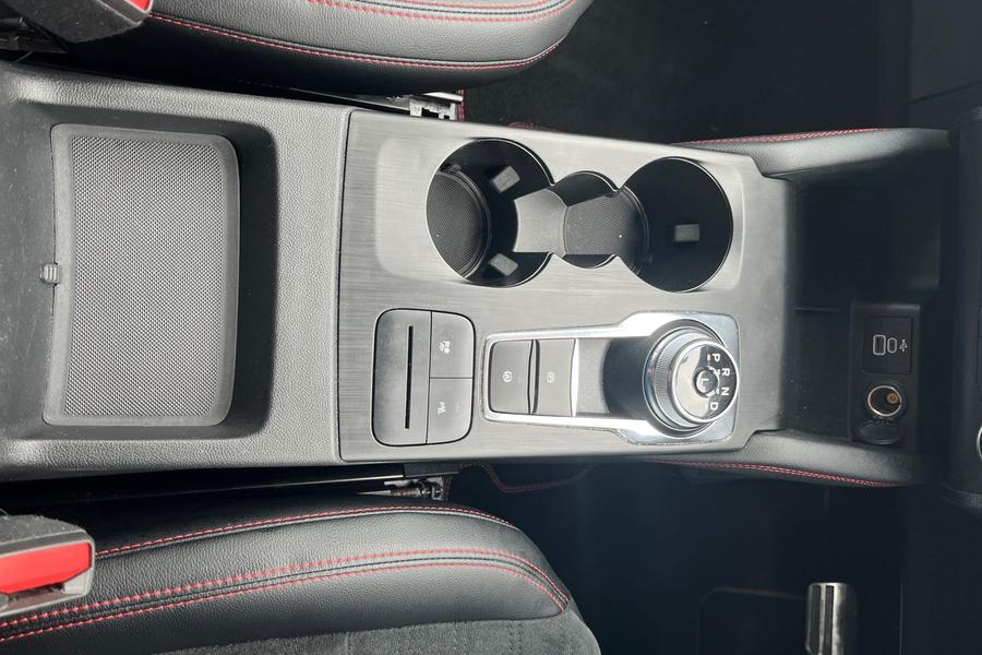 Ford KUGA Photo autoimg-3dc52daa2a3074377011e830f1aa077cd2cd5290.jpg