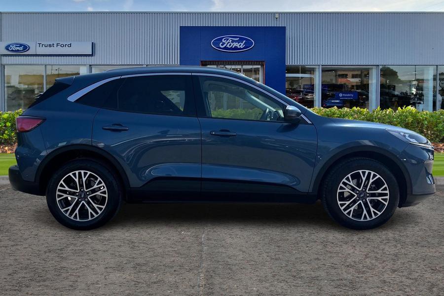 Ford KUGA Photo autoimg-3dc5d68ac7ffade6025ca1aa0022ec57d18bfe93.jpg