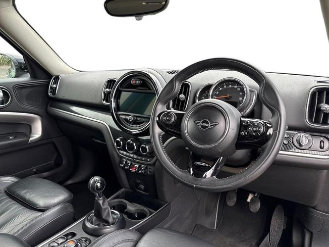 MINI Countryman Photo 6