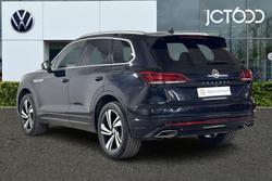VOLKSWAGEN Touareg Photo 3