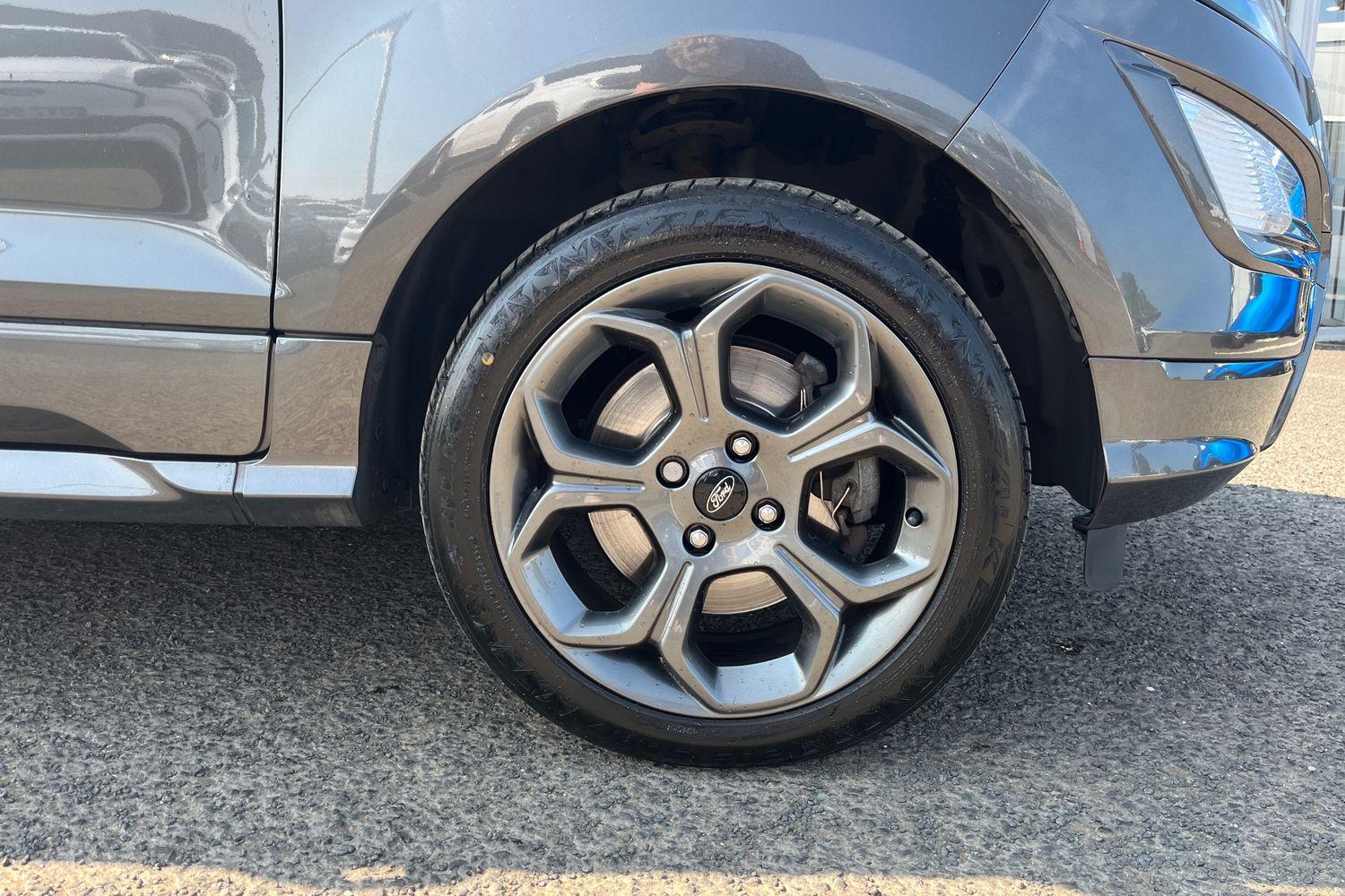 Ford ECOSPORT Photo 7