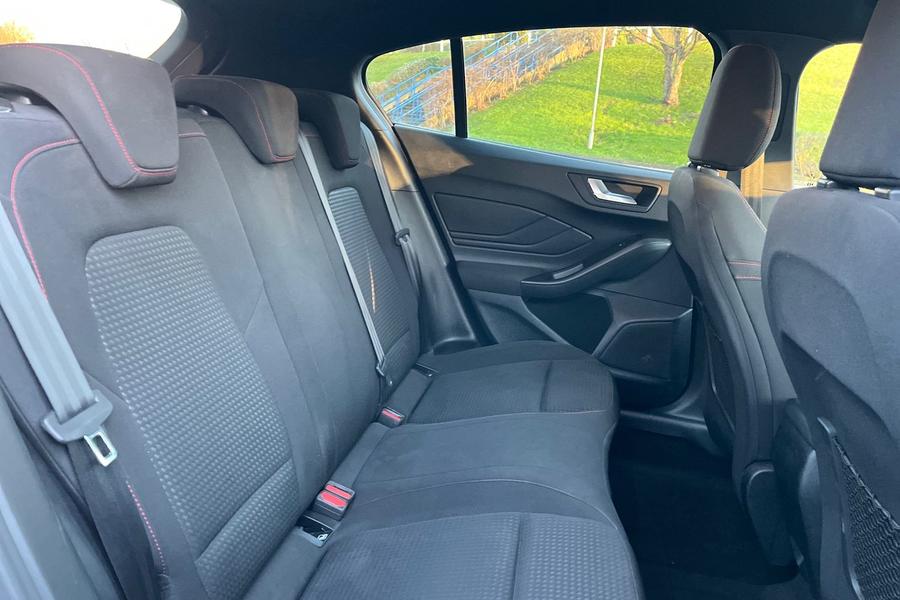 Ford FOCUS Photo autoimg-3dcf998ae47095e972f5502107c7dc9a04ed36b7.jpg