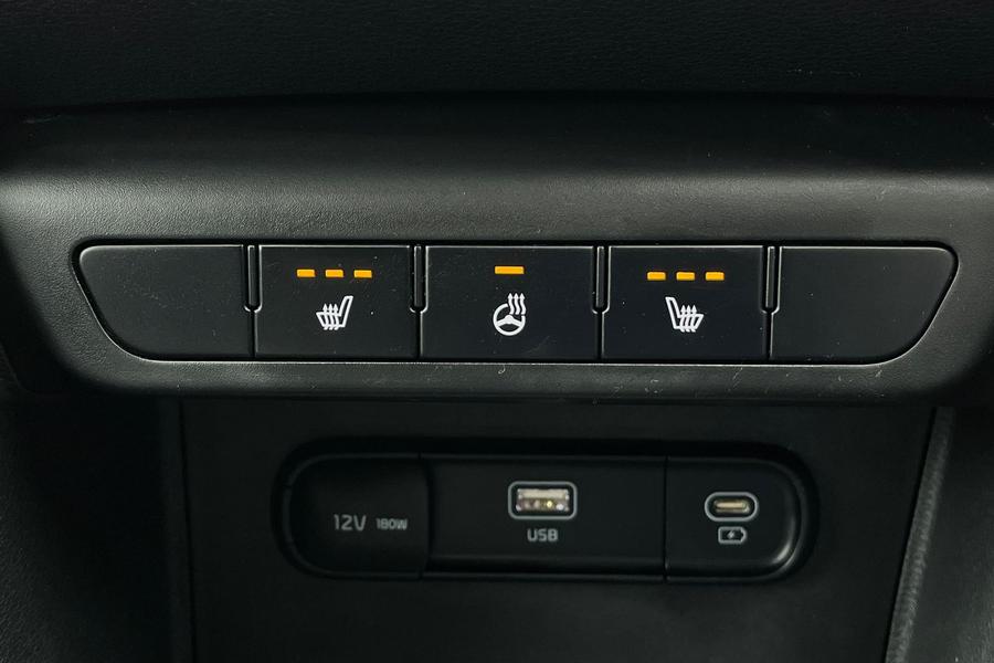Kia Sportage Photo autoimg-3dd1537a4bf2b296aea94b1f09fb5e29a27d6ba3.jpg