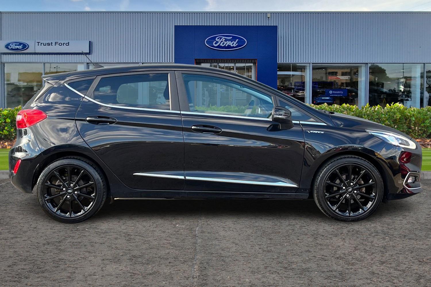 Ford FIESTA VIGNALE Photo 2