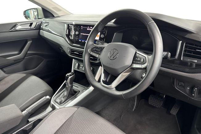 VOLKSWAGEN Polo Photo 6