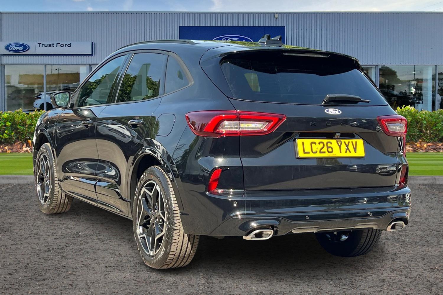 Ford KUGA Photo 1