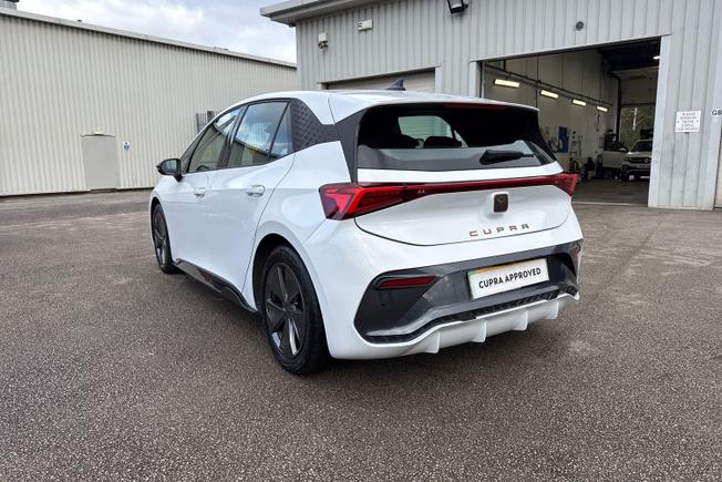 CUPRA BORN Photo 24