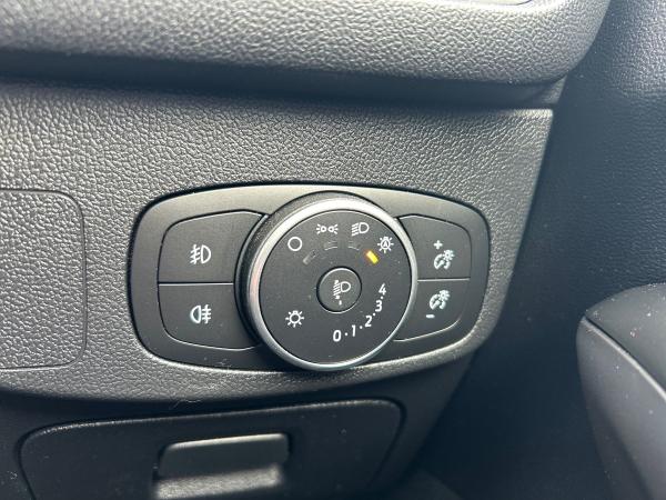 Ford Focus Photo autoimg-3dd9e6abebba48a64a7fc33495f149b4380897f2.jpg