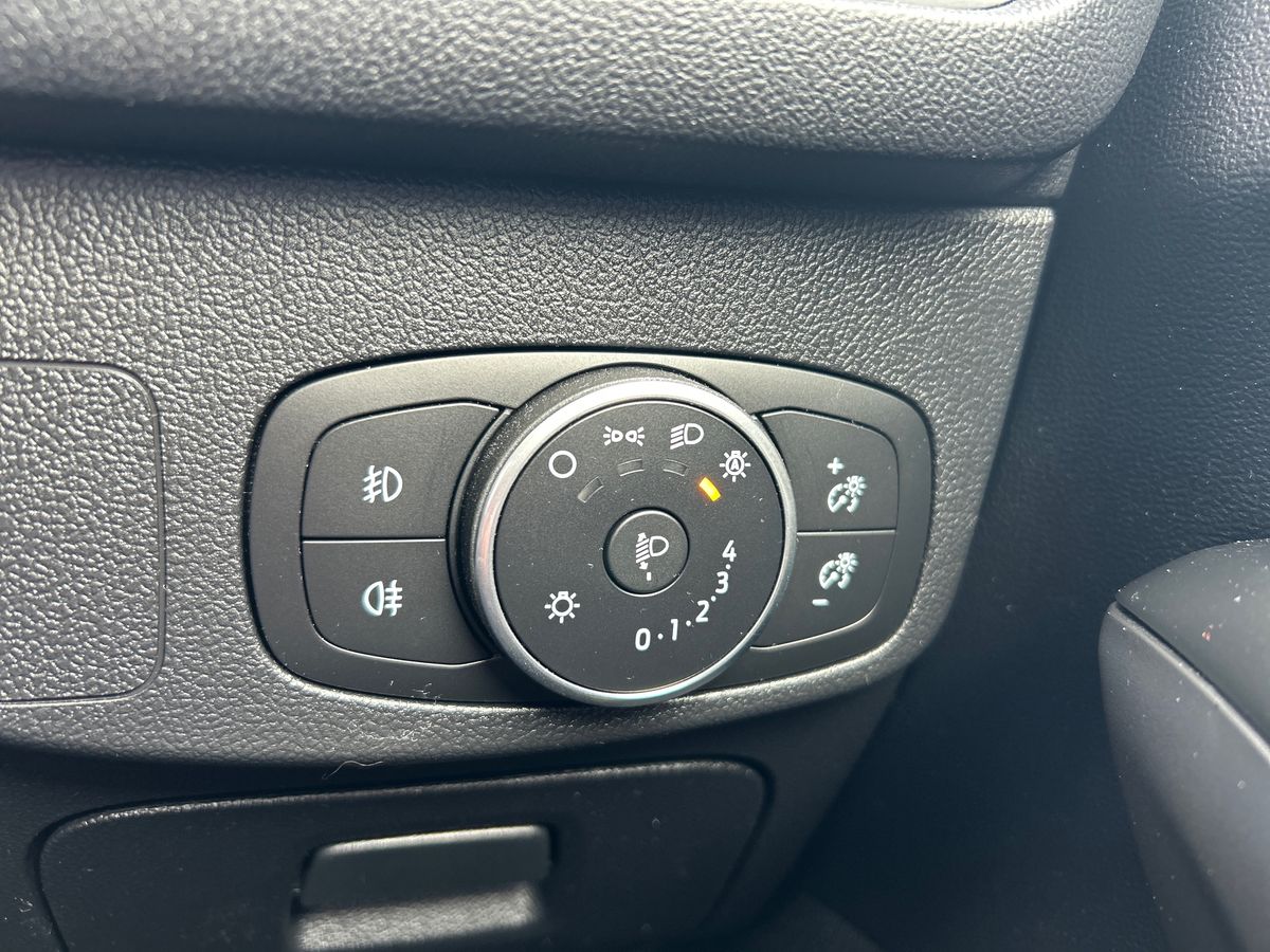 Ford Focus Photo 35