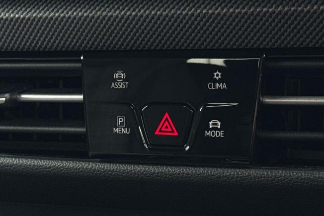 VOLKSWAGEN Golf Photo 24